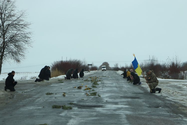 кортеж із тілом захисника України