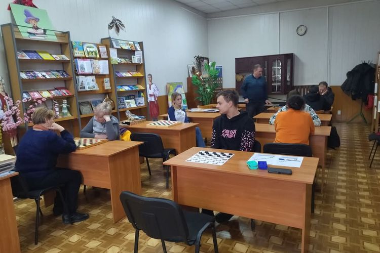 Шашки