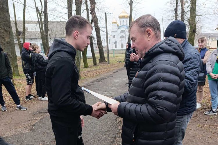крос