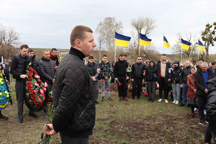 Похорон Героя