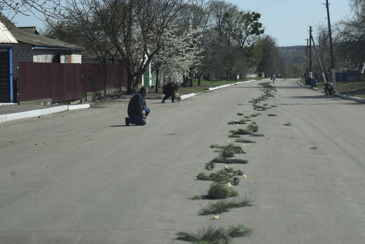 Замість слів сльози