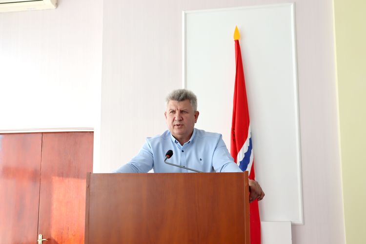 позачергова сесія