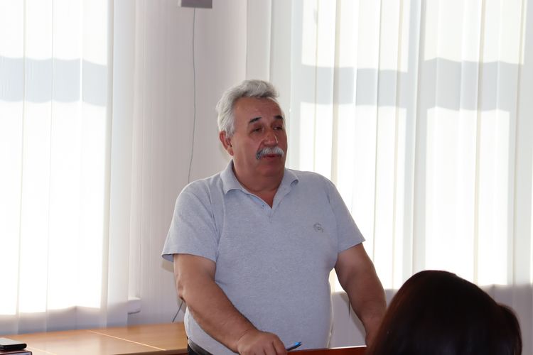 позачергова сесія