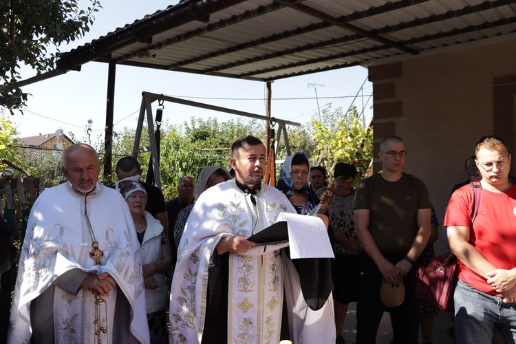 попрощалися з воїном