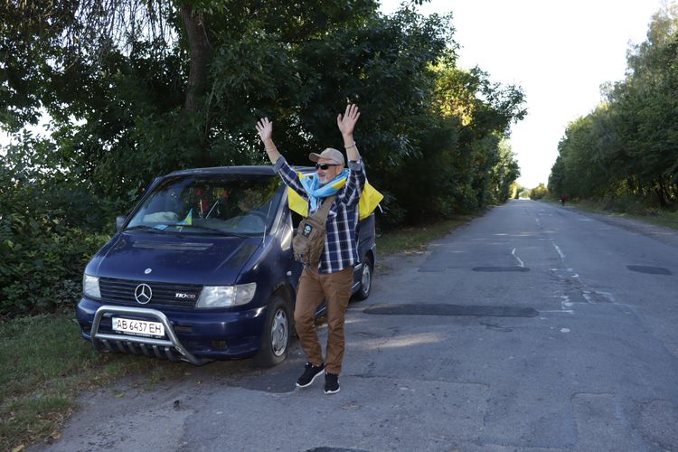зустріли Героя з полону