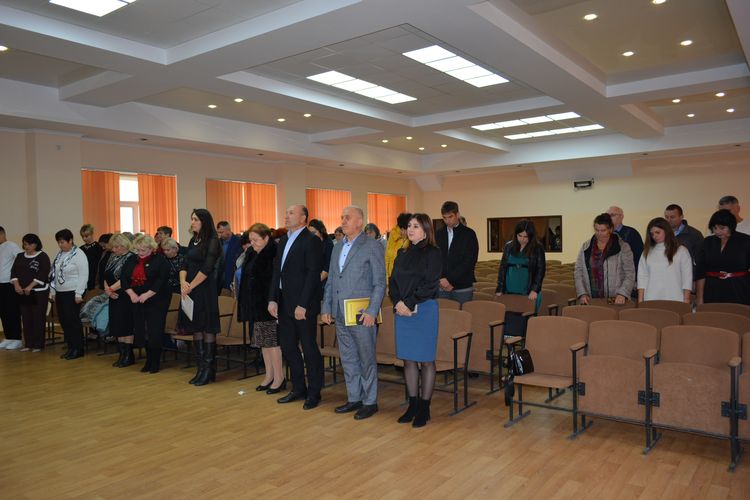 виховання молоді