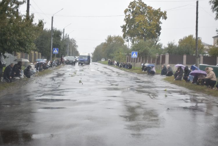 Додому на щиті