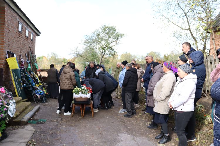 Спи наш, солдате