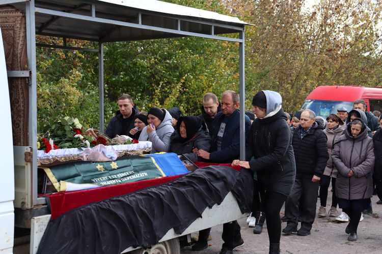 Спи наш, солдате