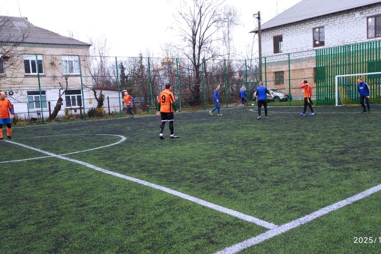 змагання з футболу