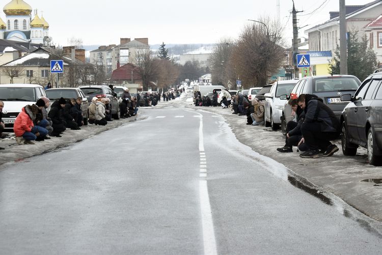 зустріли та провели в останню дорогу