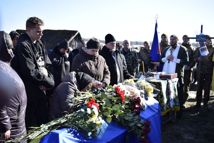 Зустріли Захисника