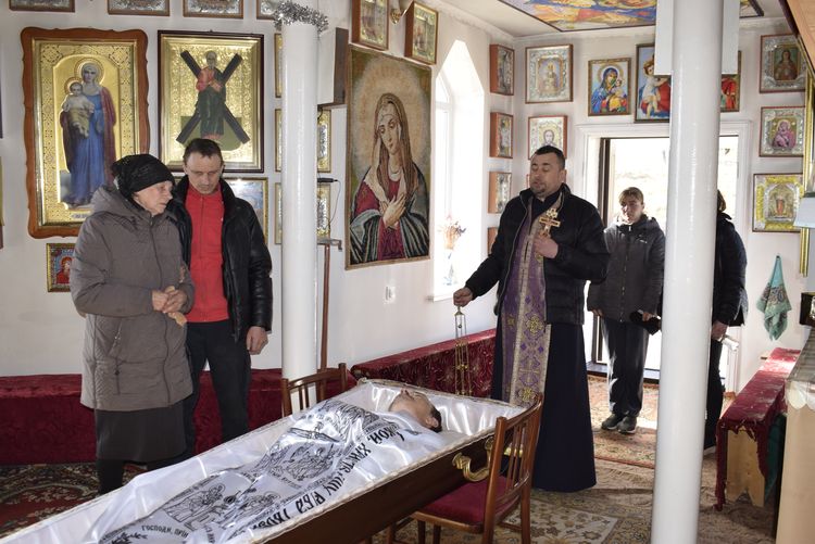 Зустріли воїна «на щиті»