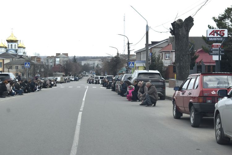 Зі сльозами