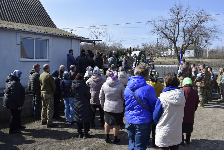 Захисника Сергія Лабу поховали