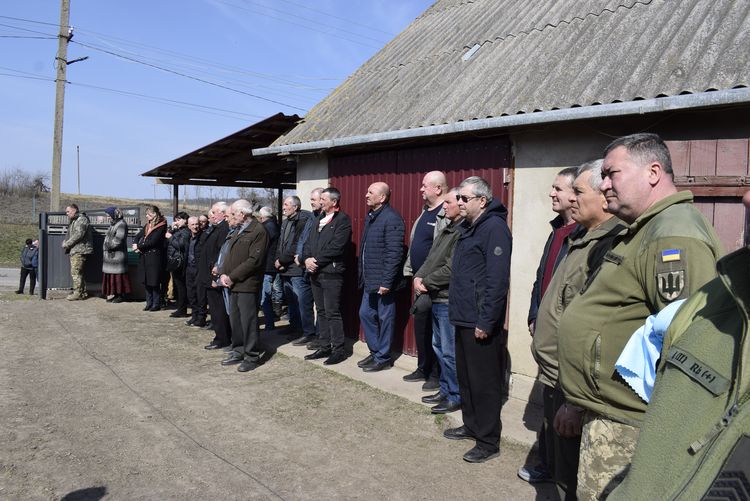 Захисника Сергія Лабу поховали