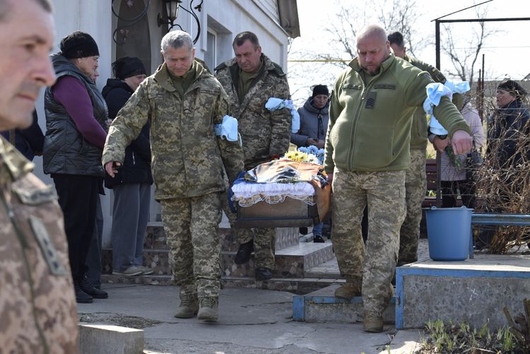 Захисника Сергія Лабу поховали