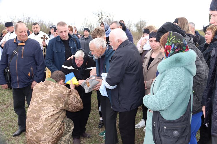 Попрощалися з Героєм