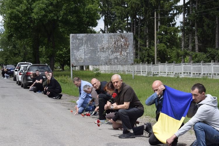 Зустріли і провели в останню дорогу
