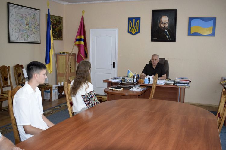 200 балів на НМТ — привід для гордості всієї громади