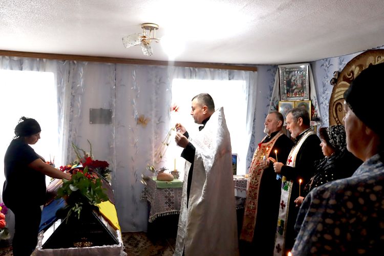 Провели в останню дорогу молодого Героя